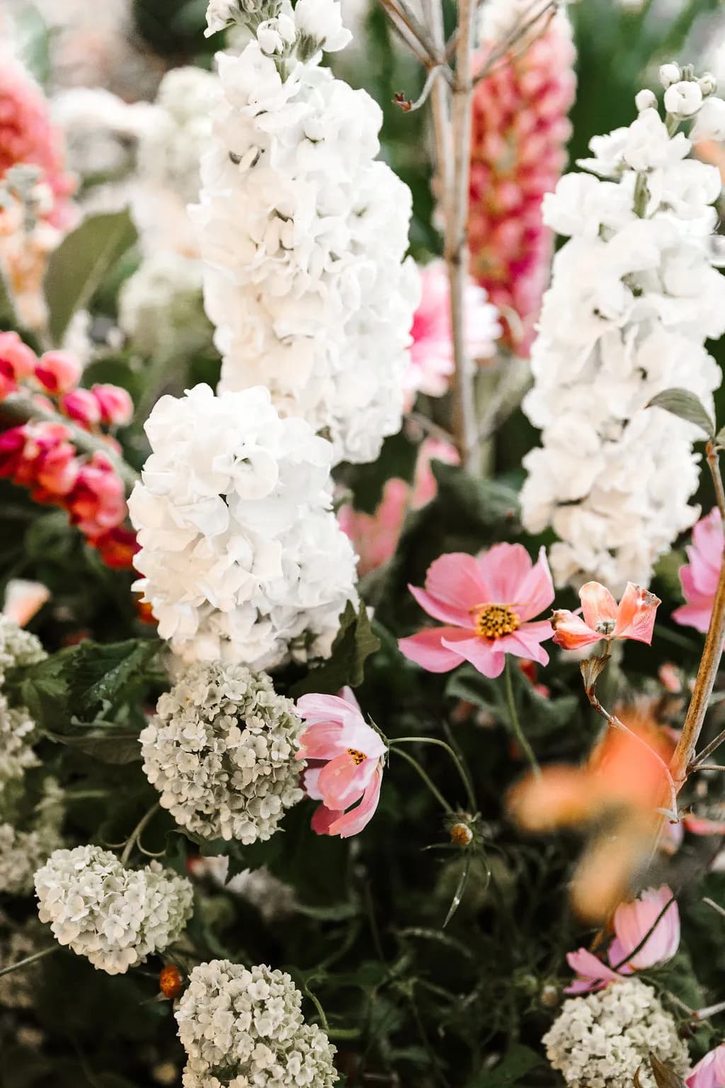 Wedding ceremony flowers